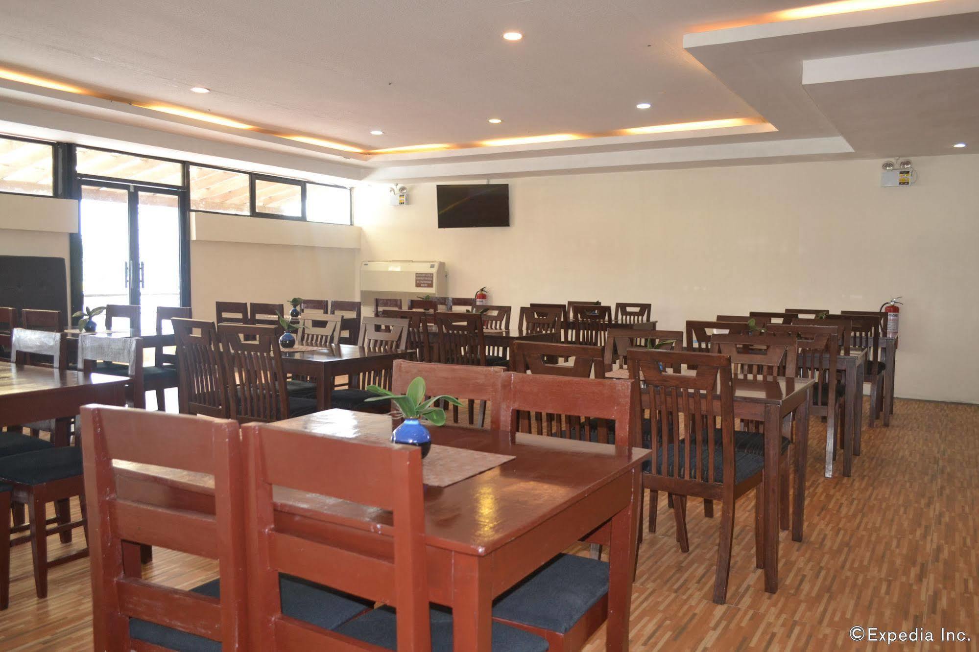 Columbus Plaza Hotel General Santos City Ngoại thất bức ảnh
