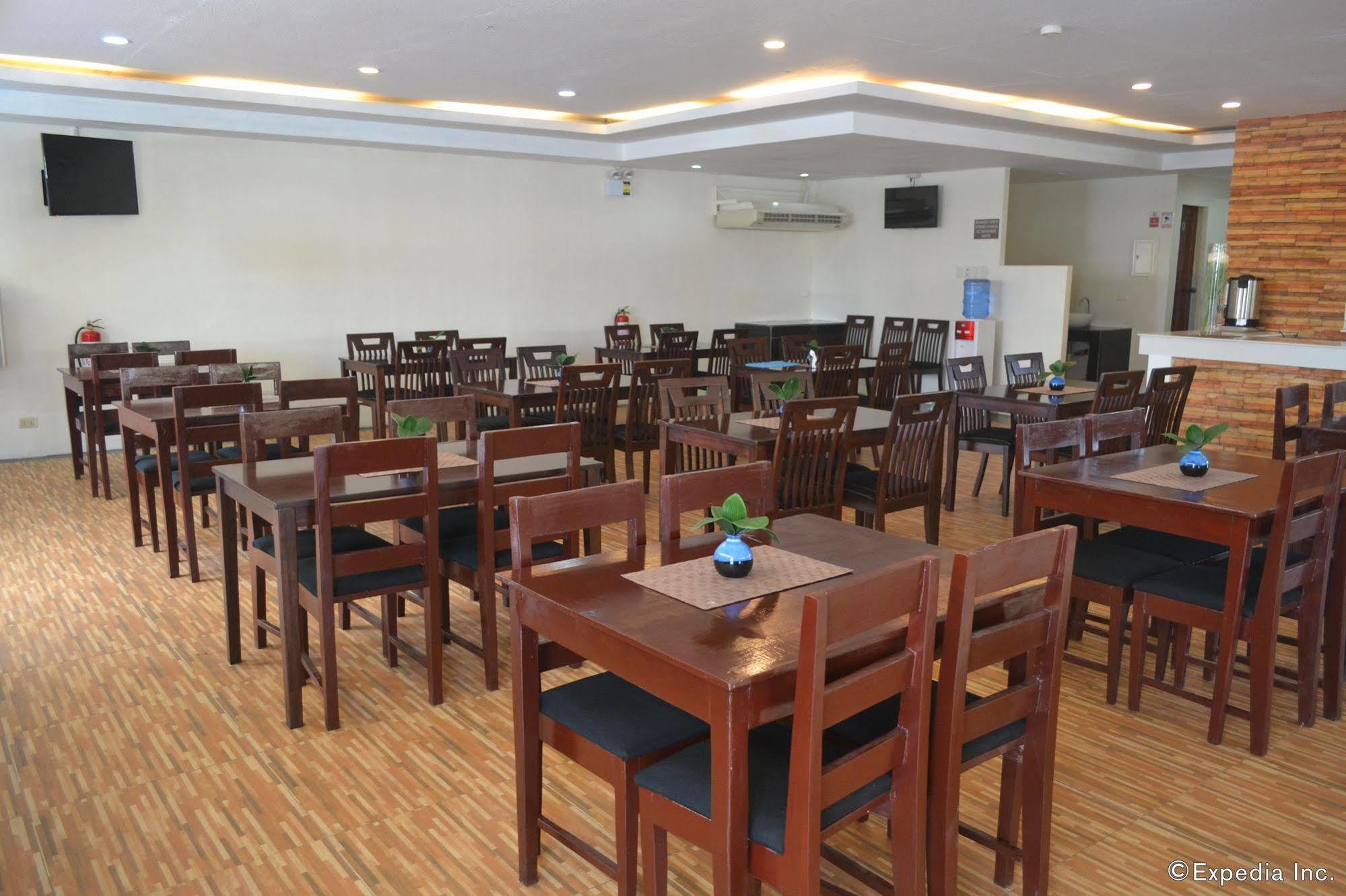 Columbus Plaza Hotel General Santos City Ngoại thất bức ảnh