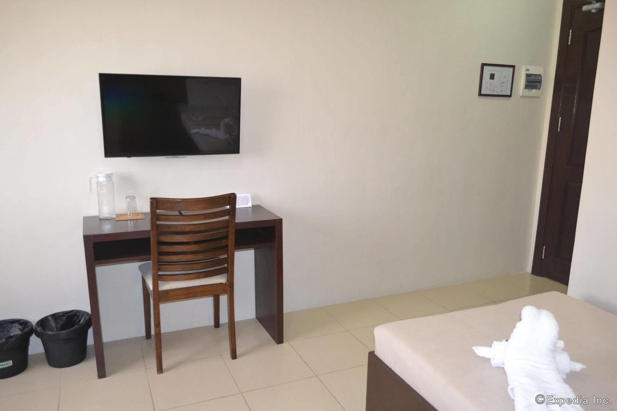 Columbus Plaza Hotel General Santos City Ngoại thất bức ảnh